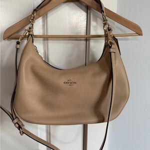 Coach Beige Leather Shoulder Bag
